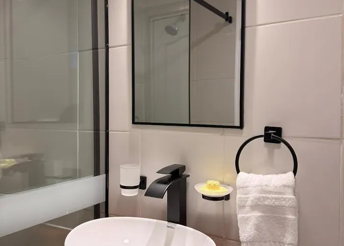 Bed & Breakfast Casa Tiyay 3*